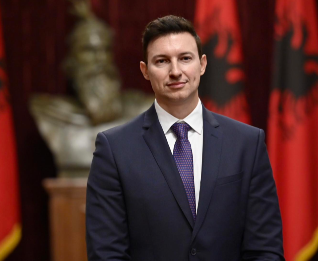 Tragjedia në diskotekën në Koçan, ambasadori Meidani shpreh ngushëllime