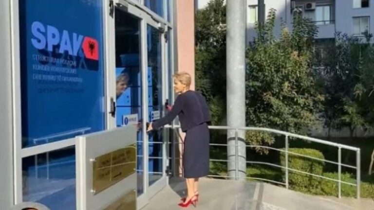 Kryemadhi i kërkon GJKKO shfuqizimin e masës “detyrim paraqitje”