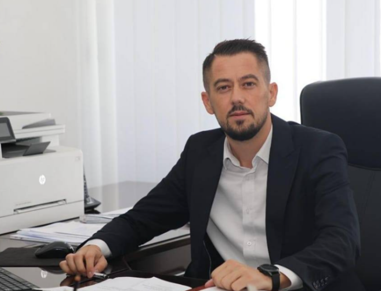 Aleanca për Shqiptarët e Taravarit ndërpret anëtarësinë e Muhsin Arifi