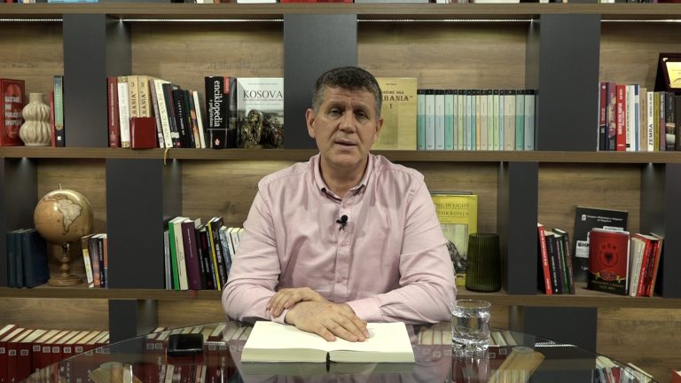 Ku duhej të ishte Filipçe, në prokurori apo në takim me kryeministrin