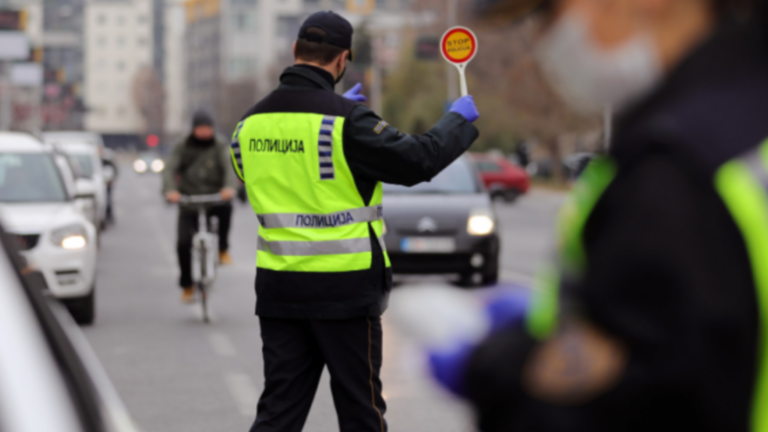 Tejkaluan shpejtësinë, ndalohen dy persona në Tetovë