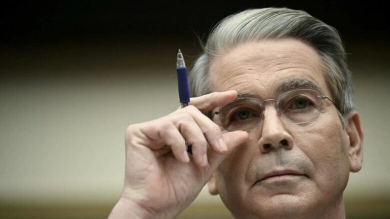 Sekretari amerikan i Thesarit thotë se e konsideron Putinin kriminel lufte