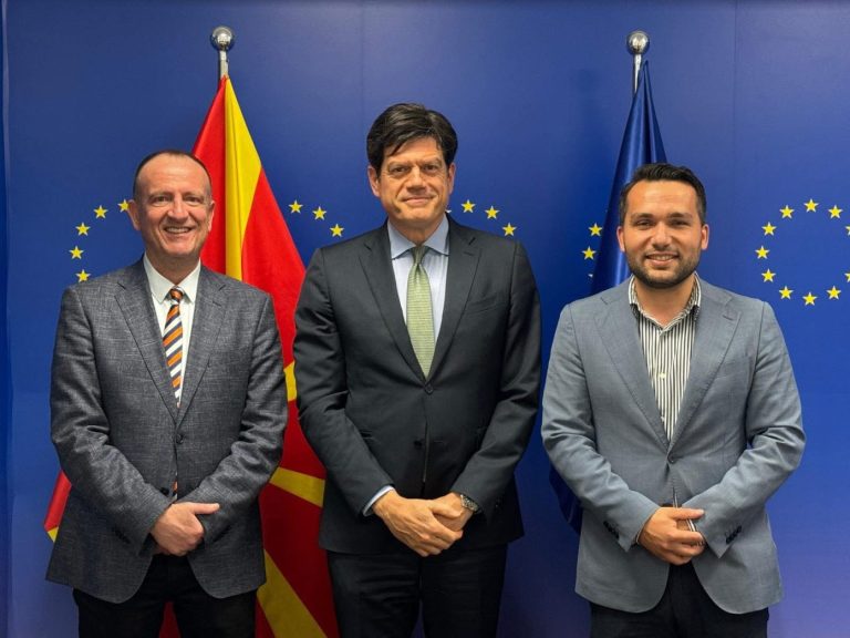 Taravari takoi ambasadorin e BE-së: U larguam nga qeveria, por jo nga rruga evropiane