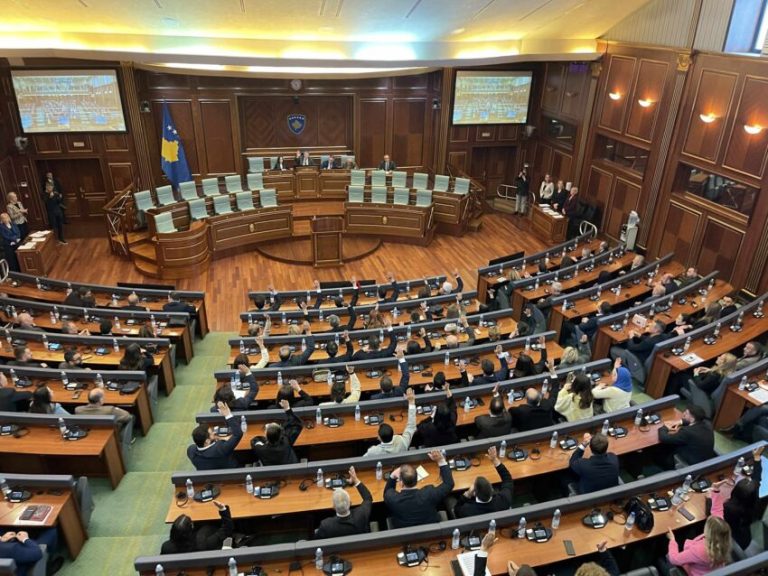 Dështim i ri i seancës konstituive, vazhdimi i 16-të pasnesër