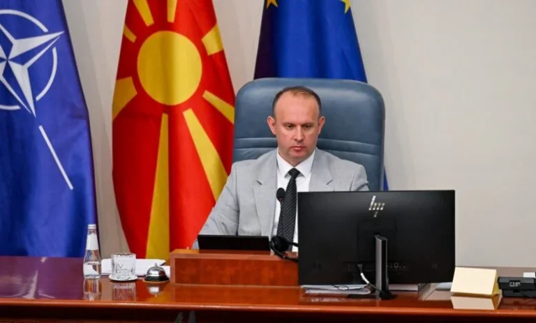 Publikohet raporti për vitin e parë të mandatit të Gashit, flitet edhe për ndryshimet kushtetuese