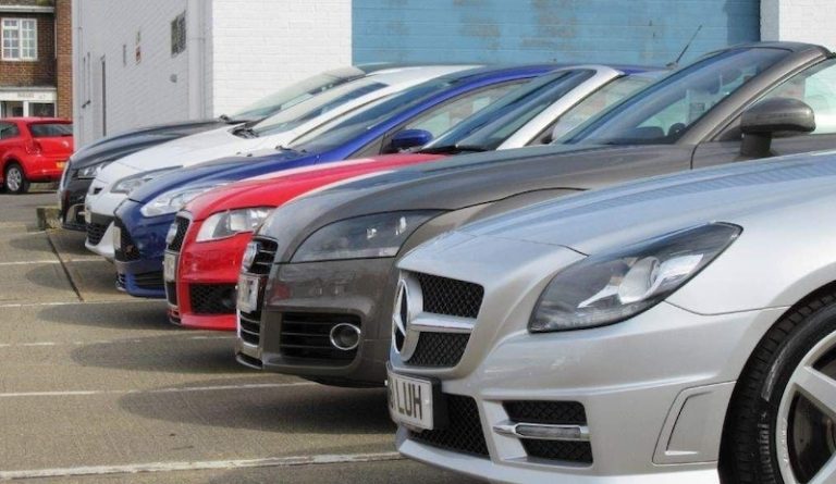 Rritet importi i veturave të përdorura në Maqedoni