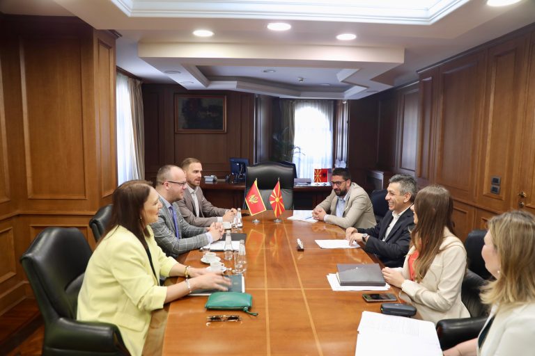 Ministri Mexhiti në takim bilateral me ministrin e Ekologjisë së Malit të Zi, Damjan Çulafiq