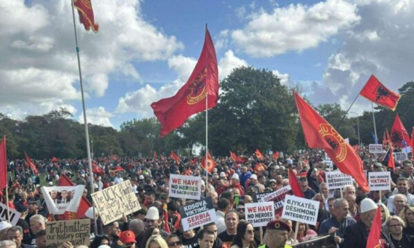 Sot në Shkup protestohet për krerët e UÇK që janë në Hagë