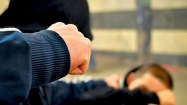 Pas videos në rrjete sociale  MPB vepron  Gjashtë të mitur thirren në polici për rrahjen në Saraj