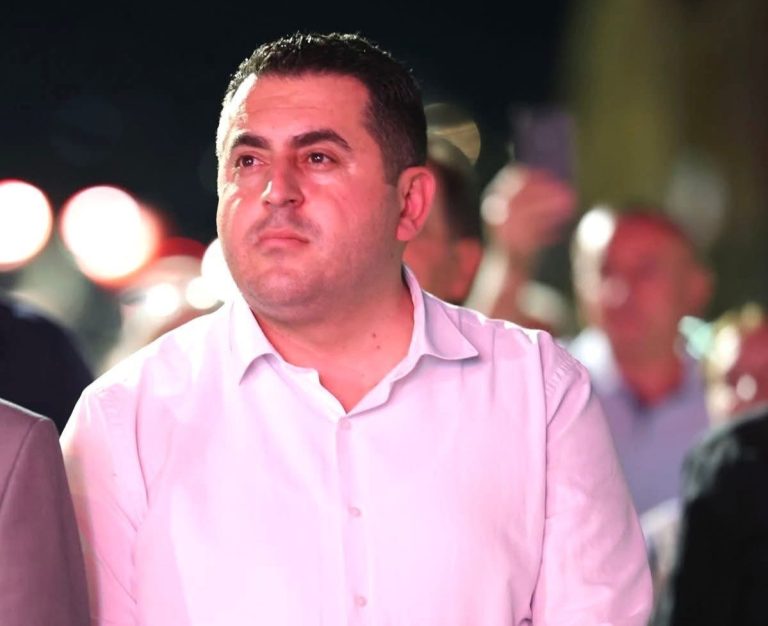 Hasim Murtezani reagon pas ndalimit në kufi: “Ti, Shqipëri, më jep nder, më jep emrin shqiptar”