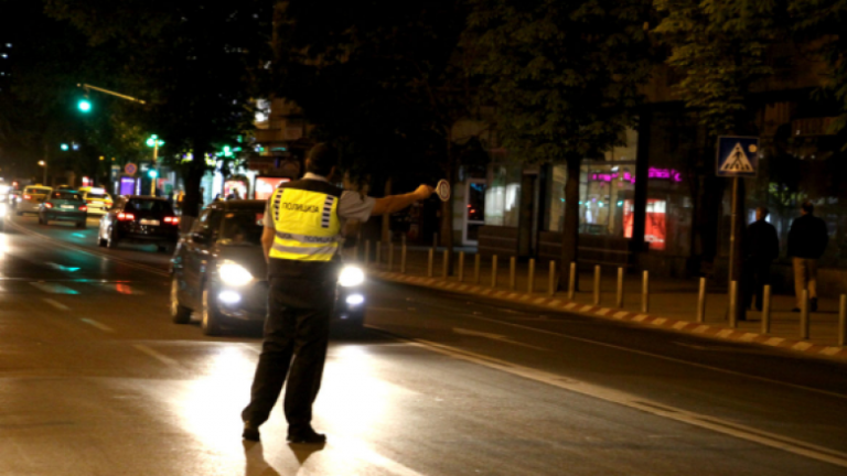 Kapet 20-vjeçari nga Zhelina duke drejtuar kamion pa patentë shoferi