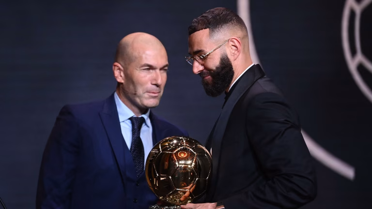 “E kam si vëlla”, Karim Benzema për Zidanen: Do jem i lumtur nëse bëhet trajner i “gjelave”