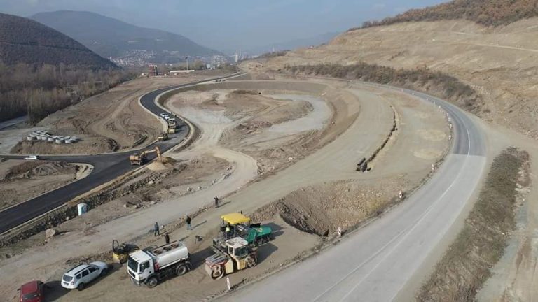 Pjesa II e autostradës Shkup-Bllacë do të zgjasë 4 vite