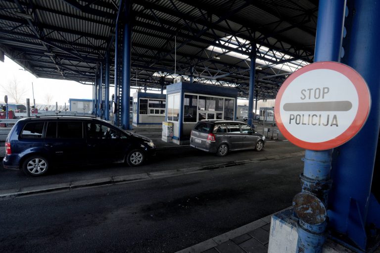 Një shtetas kosovar është ndaluar nga ana e autoriteteve serbe