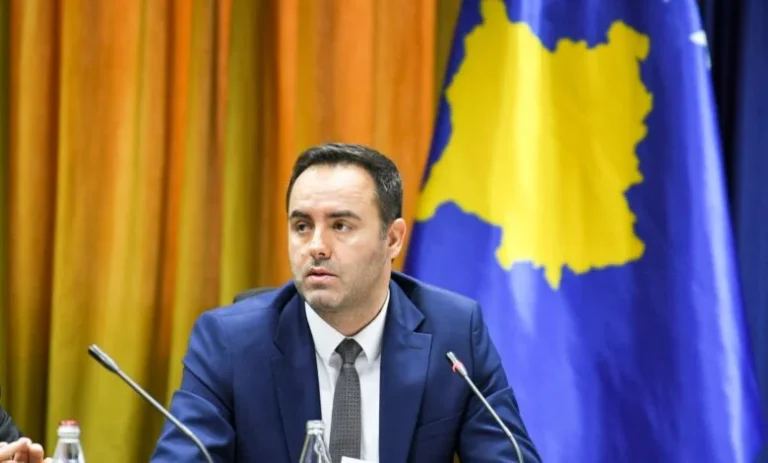 Konjufca i reagon Zelenskyt: Kosova është shtet sovran dhe i pavarur